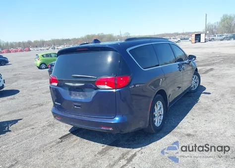 2020 Chrysler Voyager Lxi из США, поврежденный, VIN 2C4RC1DGXLR198575